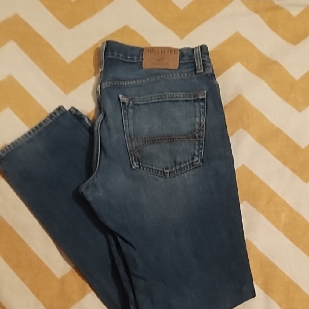 Hollister Men's Dark Blue Denim Jeans